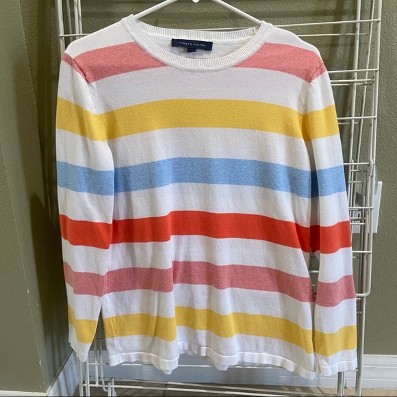 Tommy Hilfiger Sweaters - Tommy Hilfiger Women’s Large Sweater